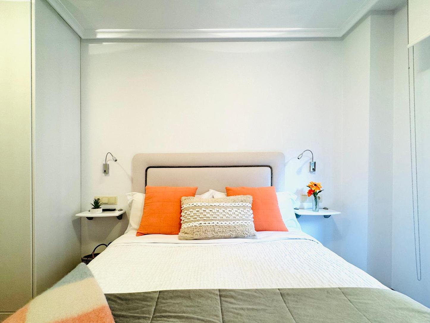 Apartamento "Balcon Del Parchis" A 200 Metros De La Playa Gijón Kültér fotó