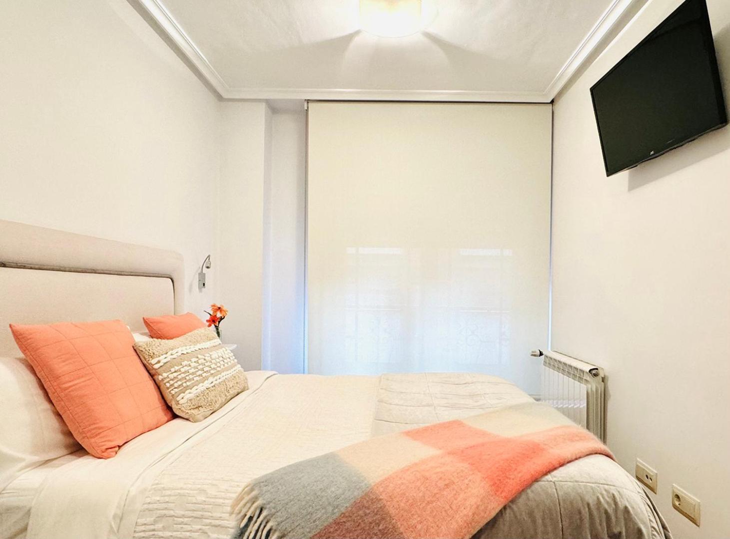 Apartamento "Balcon Del Parchis" A 200 Metros De La Playa Gijón Kültér fotó